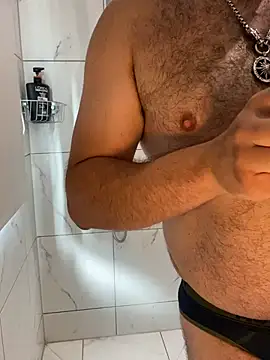 โชว์เว็บแคมของ CloudyMuscleBeefy