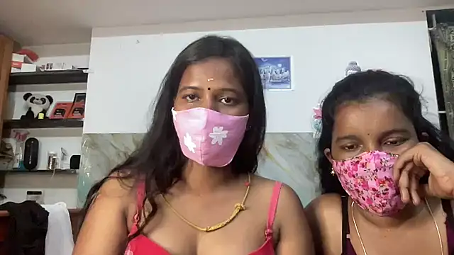 TN_IN_Romantic_Couples Шоу с уебкамера