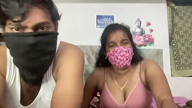 TN_IN_Romantic_Couples Webcam Show