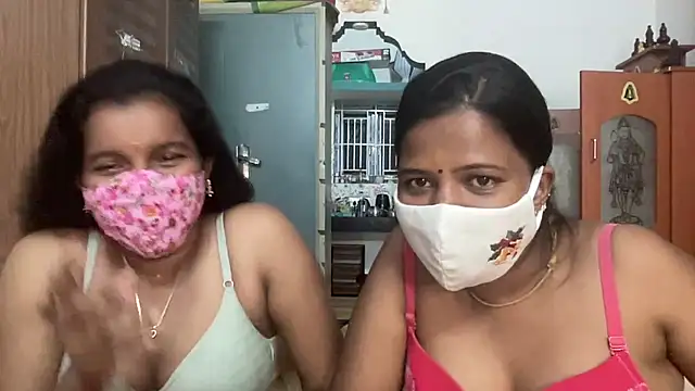 TN_IN_Romantic_Couples Шоу с уебкамера