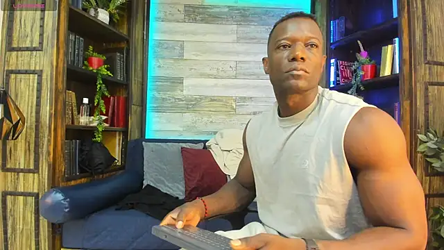 MarcusBlack_ webcam show