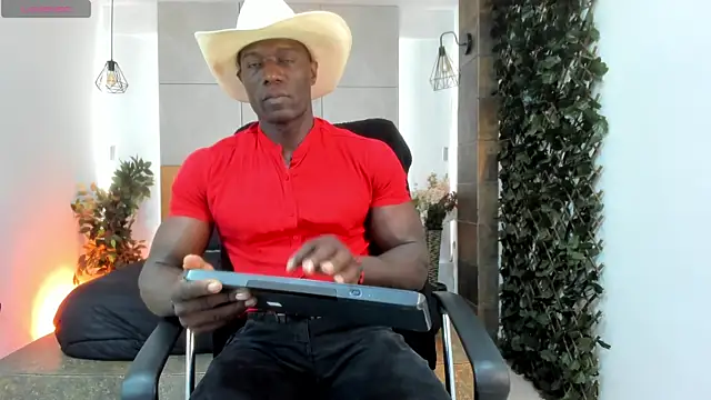 MarcusBlack_ Adlı Modelin Web Kamerası Şovu