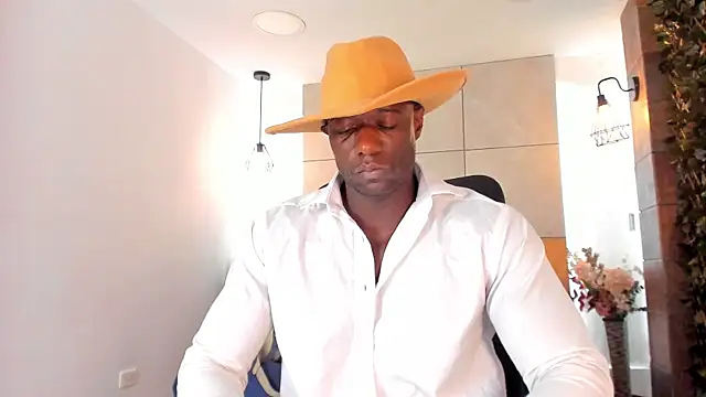 MarcusBlack_ Show Webcam