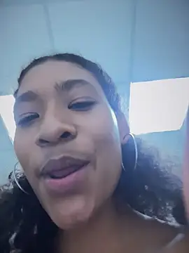 הופעת וובקאם של SweetCheeksXXX