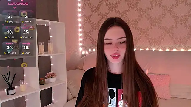 HolyMiaxn Live XXX chat