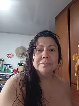 Chat +18 de EmmaJhomson ao vivo