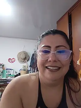 EmmaJhomson Chat XXX in diretta
