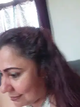 XXX chat uživo modela EmmaJhomson