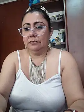 EmmaJhomson Live XXX-Chat