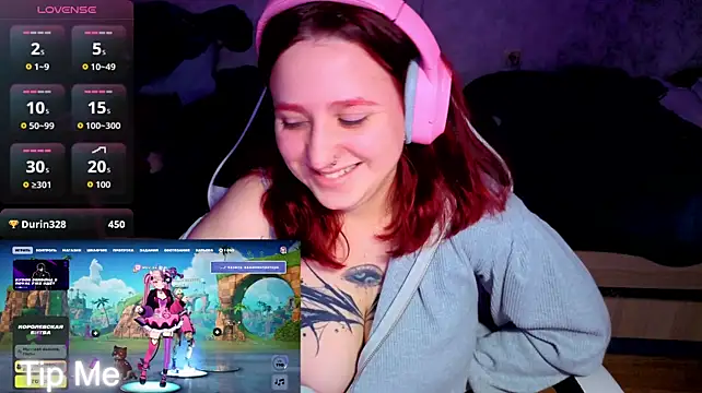 Mini_Lady1's Webcam Show