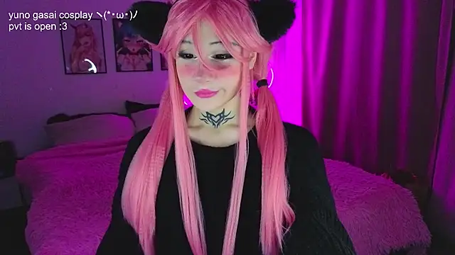 your_little_eva's Webcam Show