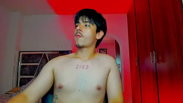 Maximo_Miller's Webcam Show
