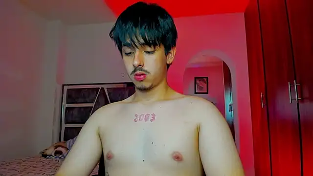 Maximo_Miller Chat XXX in diretta