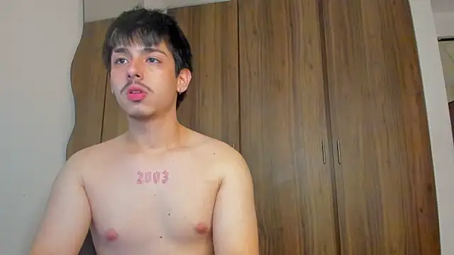Maximo_Miller Chat XXX in diretta
