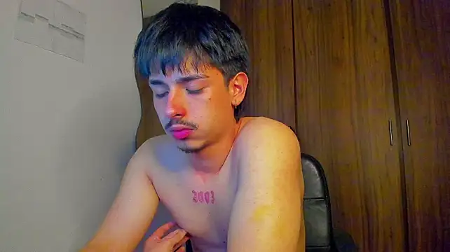 عرض كام Maximo_Miller