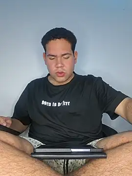Naughty-Harryn Webbikameraesitys