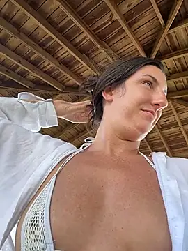 sweetsirenn webcam show