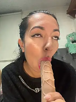 SALOME_KORLANDのウェブカメラショー