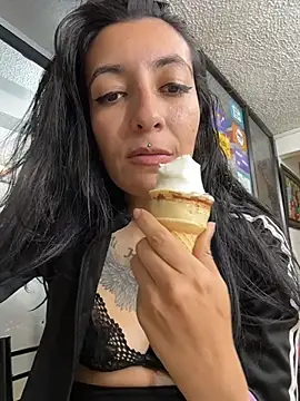 SALOME_KORLAND Show in webcam