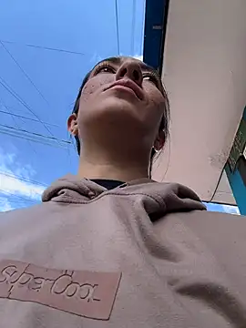 SALOME_KORLAND Show in webcam