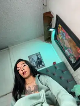 SALOME_KORLAND live XXX chat