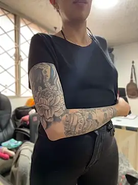 SALOME_KORLAND Adlı Modelin Web Kamerası Şovu