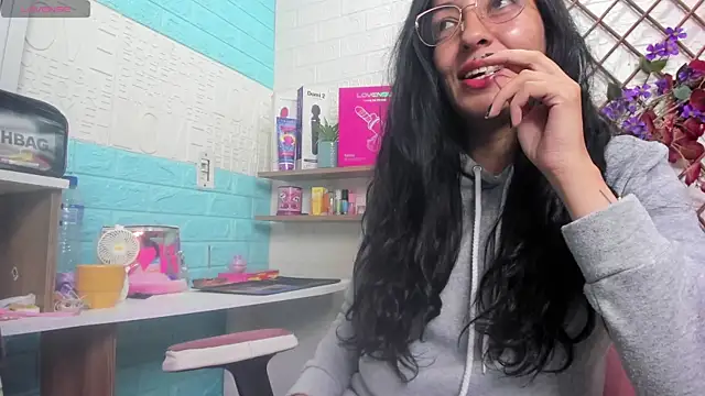 SALOME_KORLAND's Webcam Show