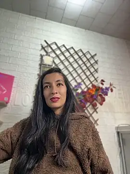 Pertunjukan Kamera Web SALOME_KORLAND