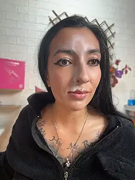 SALOME_KORLAND Pertunjukan Webcam