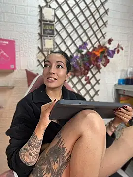 Webkamerová show SALOME_KORLAND