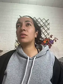 Show modela SALOME_KORLAND na web-kameri