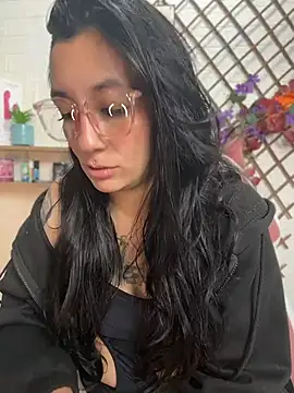 SALOME_KORLAND 在線直播表演