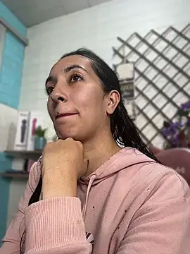 Show modela SALOME_KORLAND na web-kameri
