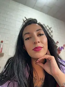 SALOME_KORLAND Adlı Modelin Web Kamerası Şovu
