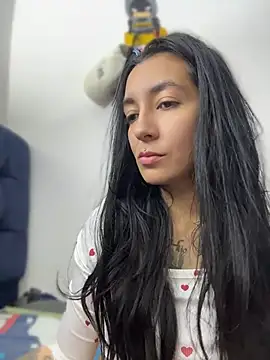 הופעת וובקאם של SALOME_KORLAND