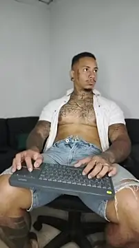 הופעת וובקאם של David_tatto1
