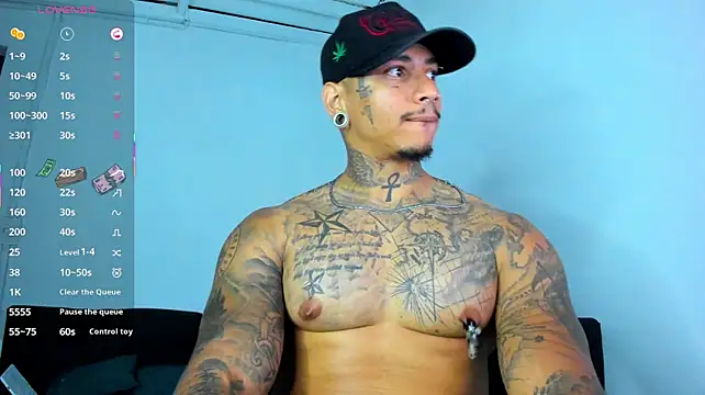 Pokazy przed kamerką – David_tatto1