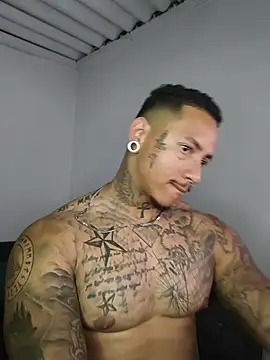 David_tatto1 Show in webcam