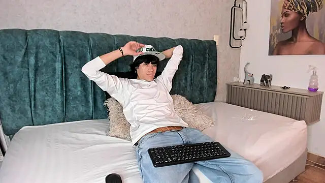 Diamond_twink webcam show