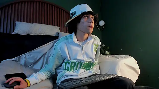 Diamond_twink – Kamerová šou