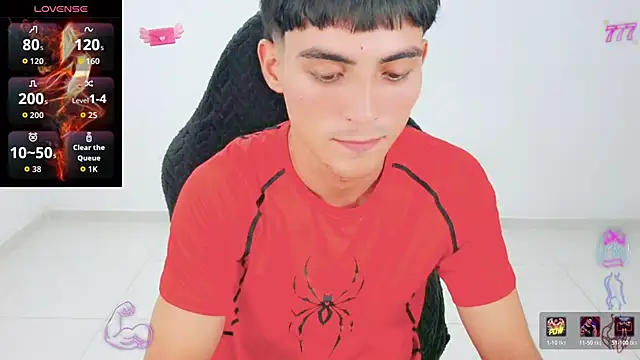 Thommy_cute Adlı Modelin Web Kamerası Şovu