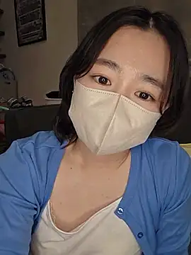 xSARIx Show in webcam