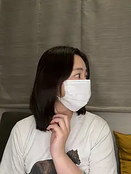 xSARIx Live XXX-chat
