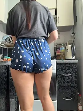 Soft_Pleasure Adlı Modelin Canlı XXX Sohbeti