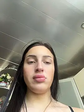 Soft_Pleasure Adlı Modelin Canlı XXX Sohbeti