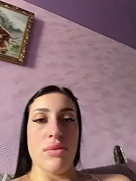 Soft_Pleasure Adlı Modelin Canlı XXX Sohbeti