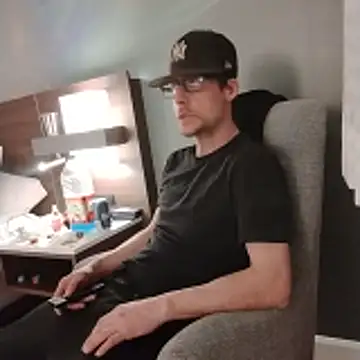 Živá chatovací místnost eldone82