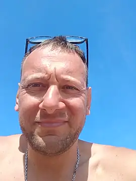 Alley87's Live XXX Chat