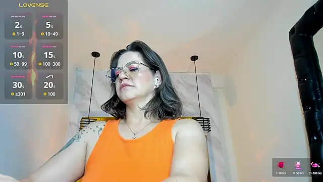 Luciifeer_ live XXX chat
