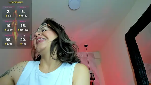 Luciifeer_'s Live XXX Chat